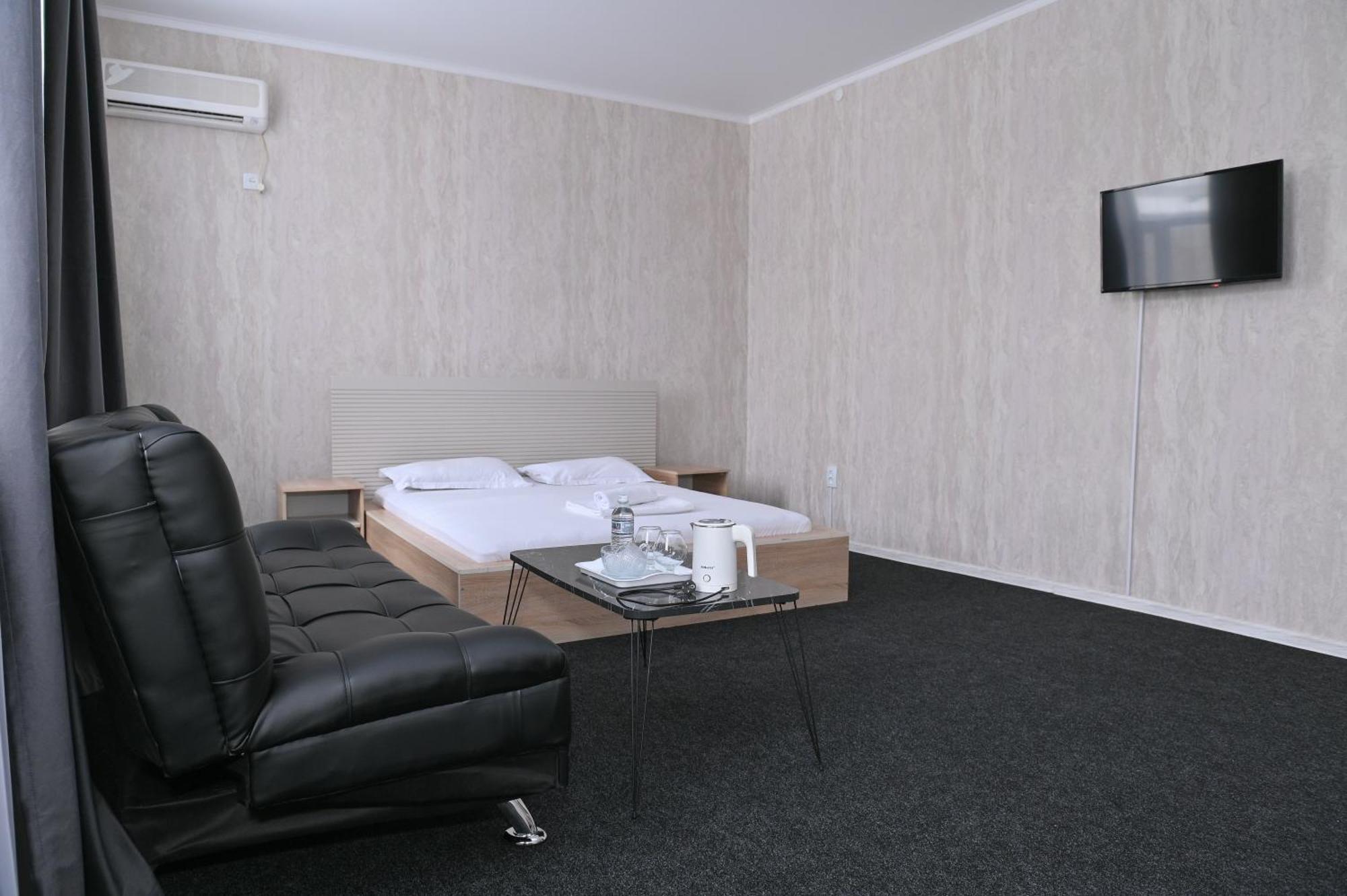 Hotel Fresh Aktobe Zewnętrze zdjęcie